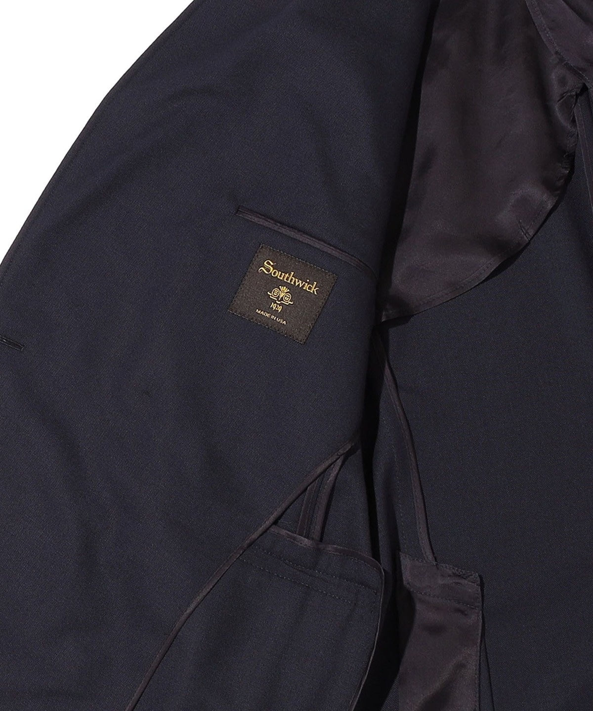 Southwick: PAXTON Wool Double-Breasted Blazer